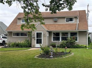 143 E Monmouth Ave, Tonawanda, NY 14150