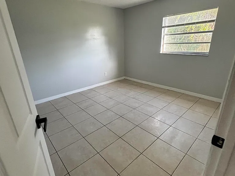 3208 Louisiana Ave — Photo 8