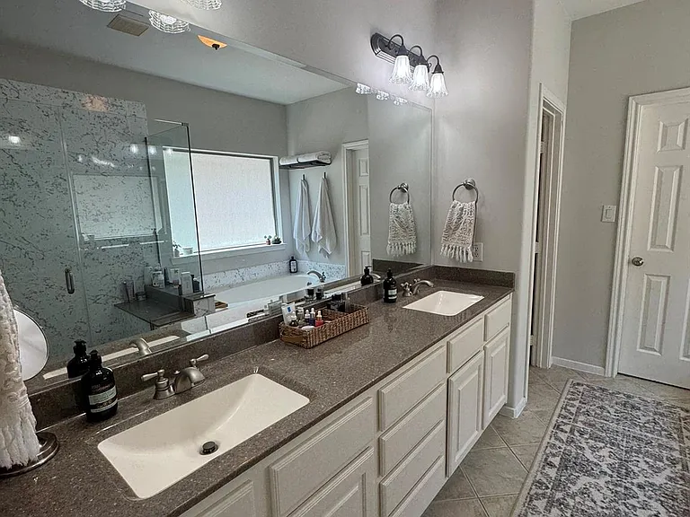 2913 N Becca Ln — Photo 19