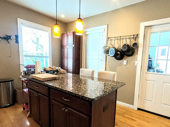 5th image of 79 Francis St #1