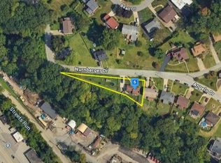 918 Nurnberger Dr, Pittsburgh, PA 15236