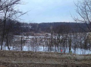 8579 Bakken Rd, Mount Horeb, WI 53572