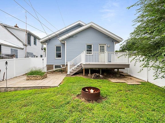 4th image of 1658 W Lombard St