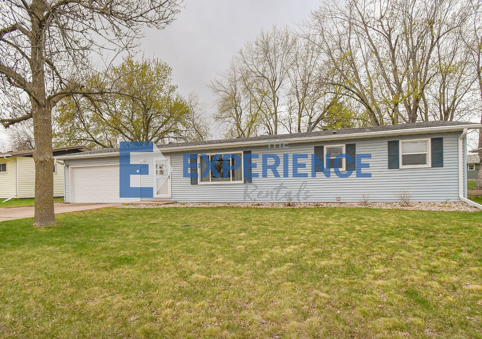Fully Remodeled 4-Bed Ranch with Fenced Yard & Prime Location! — Photo 1