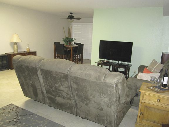 5th image of 5301 Waverly Dr #124