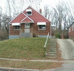 1st image of 116 N Cherrywood Ave