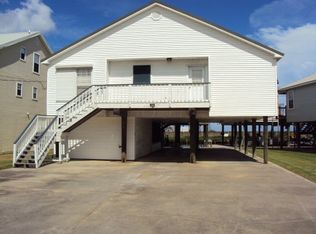 114 Melancon Dr, Golden Meadow, LA 70357