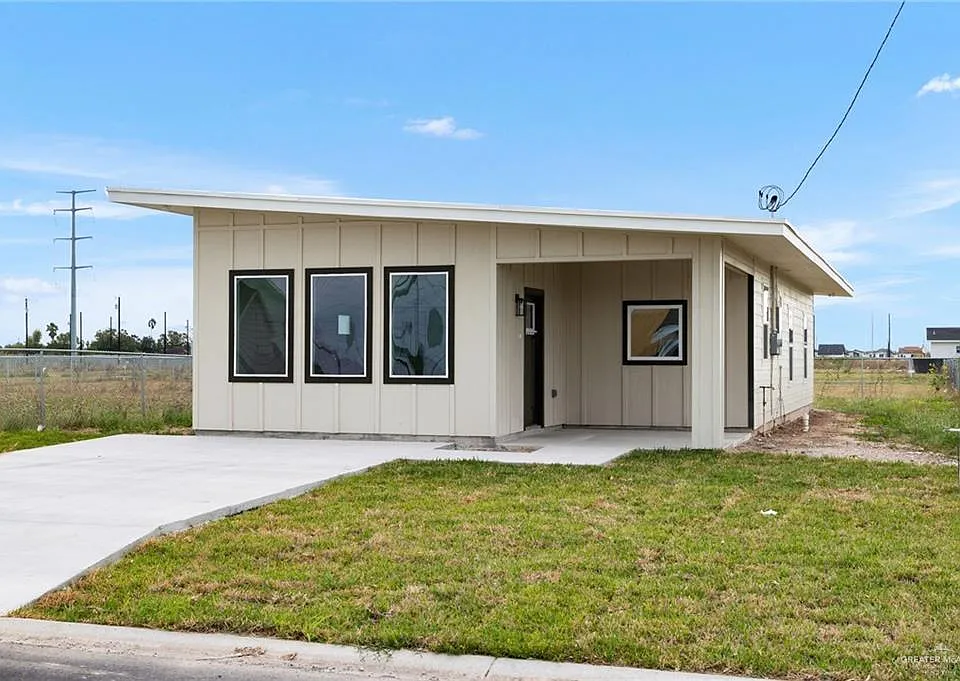 321 Merida Dr