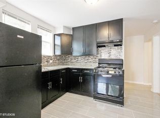 8756 S Exchange Ave APT 1L, Chicago, IL 60617