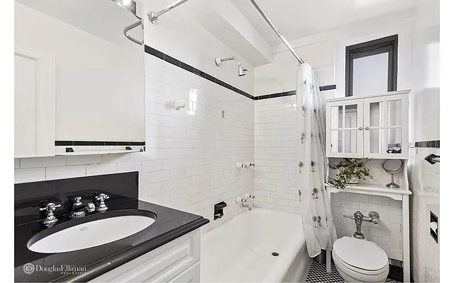 Sold by Douglas Elliman | media 10