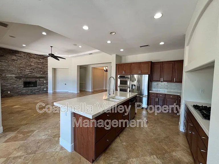 135 Tesori Dr — Photo 51