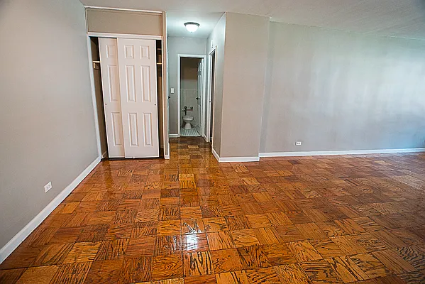 Rented by Living Room NY Corp | media 3