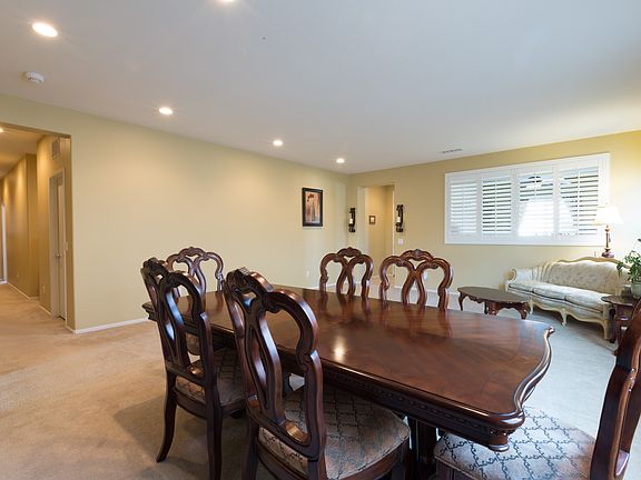 3rd image of 232 Appaloosa Dr