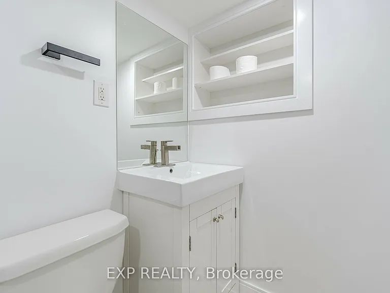 716 Brock Ave #B — Photo 22