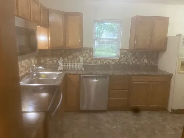 818 Osage Ave — Photo 6