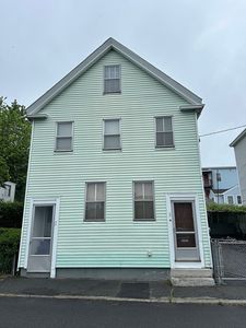 50 Keene St, Lowell, MA, 01852