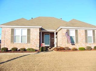 647 Little Farm Rd, Prattville, AL 36066