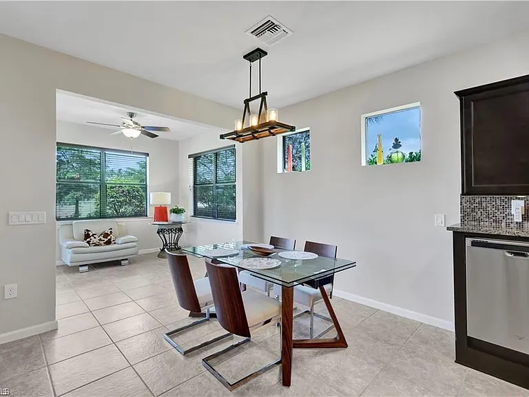 7103 Lily Way — Photo 12