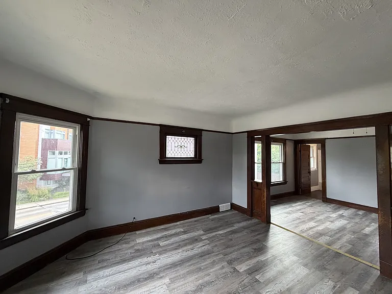 18826 Sloane Ave — Photo 6