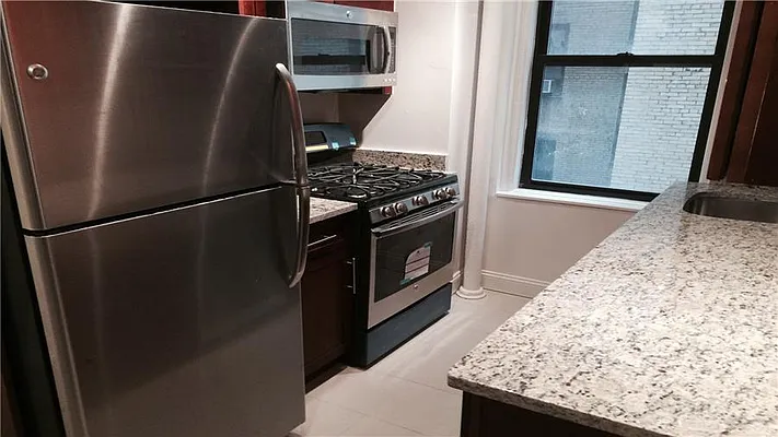 Rented by Fenwick Keats Real Estate | media 24