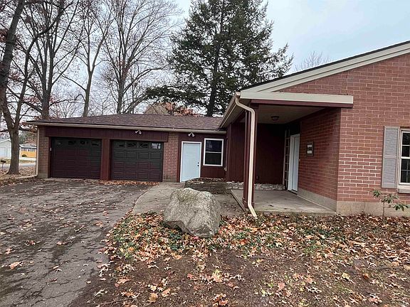 2nd image of 1401 E Orchard Dr