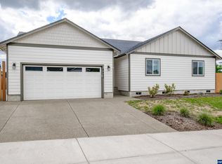 6422 Saunter St NE, Albany, OR 97321