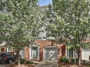 3011 Castleberry Ct, Charlotte, NC 28209