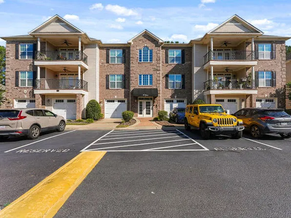 820 Astron Ln Unit 104, Fayetteville, NC 28314
