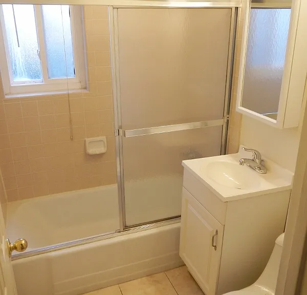 1380 Warburton Ave — Photo 13