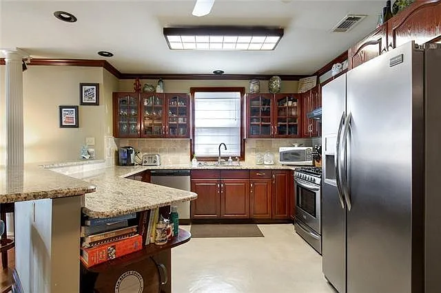 3 bed, 2.0 bath, 1784 sqft, $2,800 — Photo 4