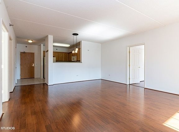 5th image of 470 W Mahogany Ct Unit 308