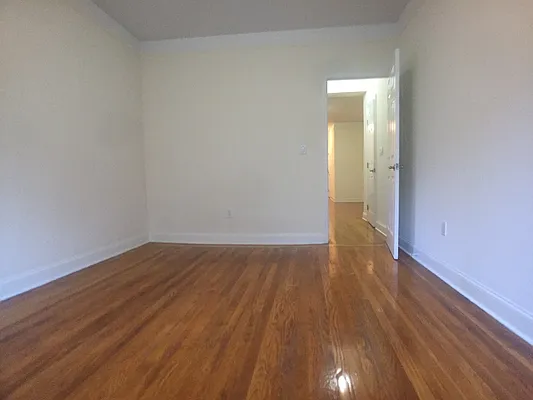 Rented by Sovereign Associates | media 25