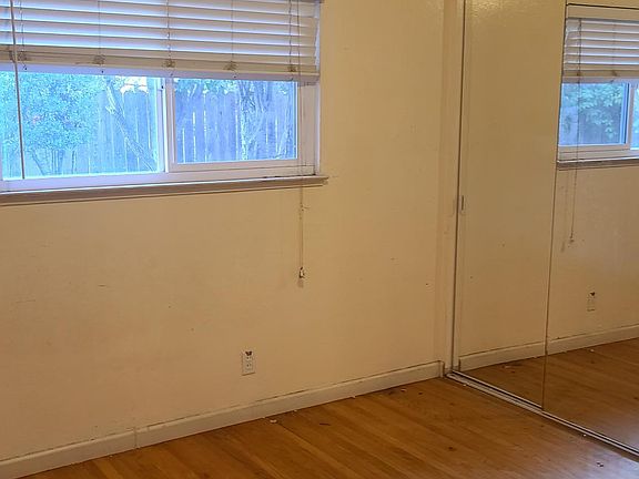 4th image of 5523 Mary Jo Way