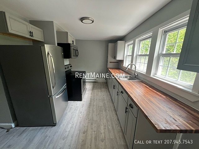 1st image of 454 S Main St APT B