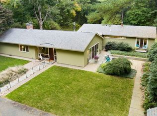 875 Old, Concord, MA 01742