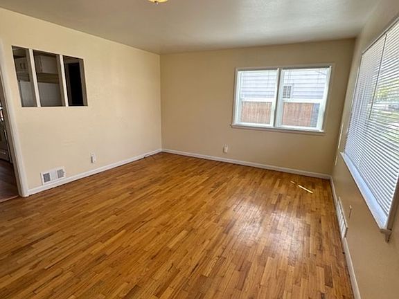 4th image of 1520 Clark Ave