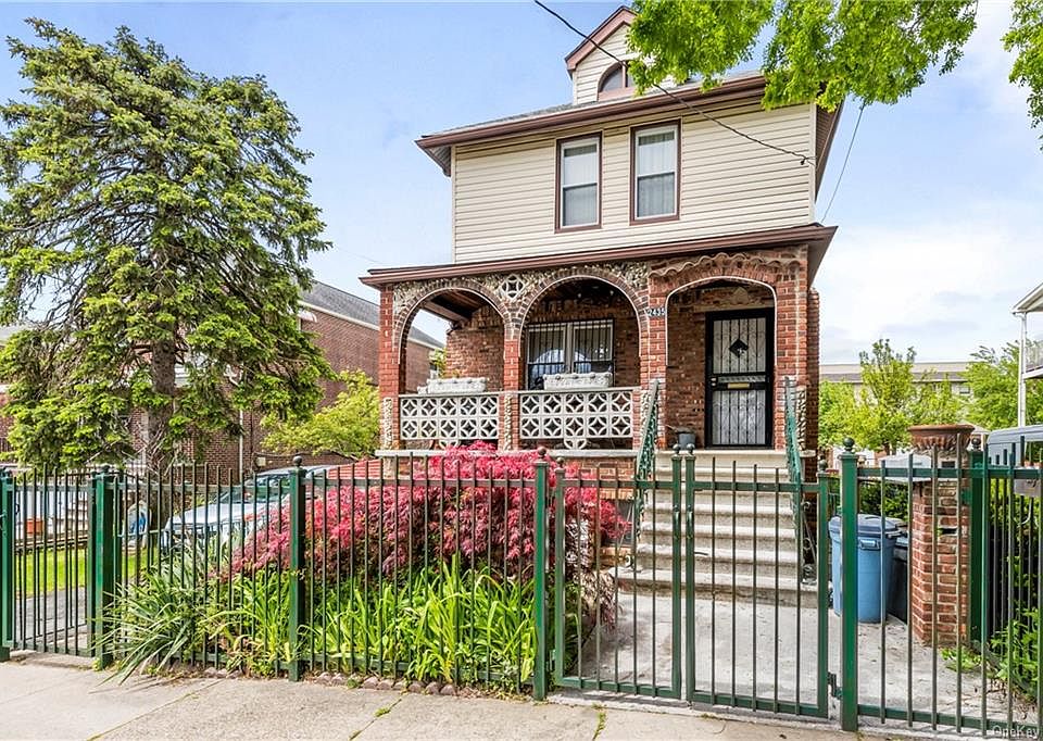 1st image of 2435 Woodhull Ave