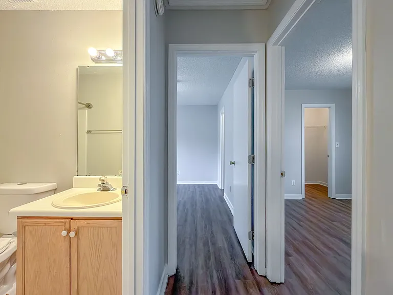 1367 Idlewild Dr — Photo 25