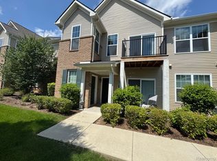 9960 Ridge Run St, Howell, MI 48855