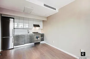 Rented by R New York