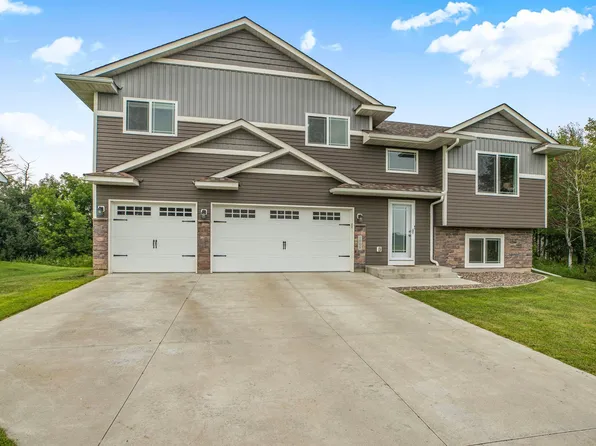 1008 Nelson Ave, Mora, MN 55051