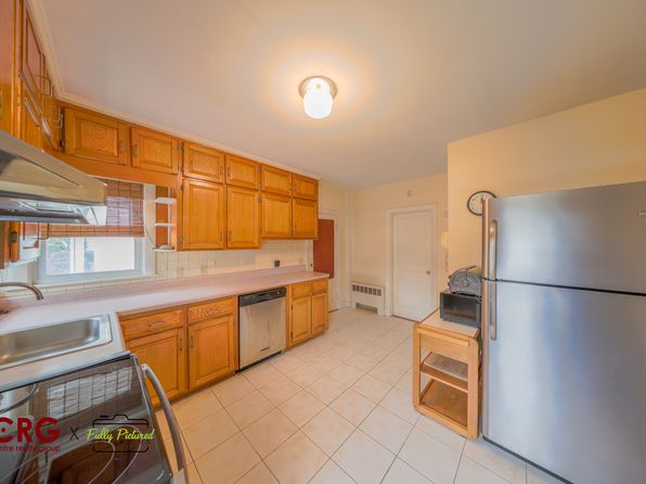 25 Harris Ave #1