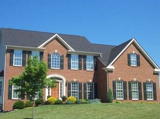 78 Fawn Hill Rd, Hanover, PA 17331