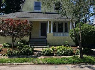 18 Edgewood Ave, Cranston, RI 02905