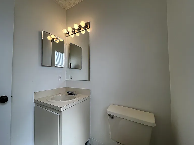 5200 NW 31st St #C53 — Photo 9