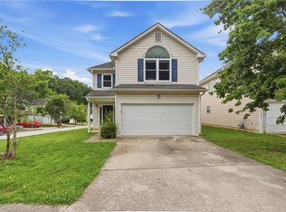 2879 Two Lake Cir, Atlanta, GA 30349