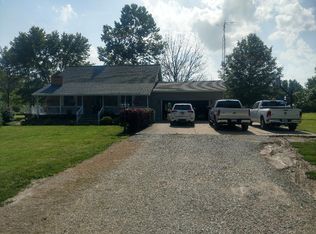 4629 Hotze Rd, Salem, IL 62881