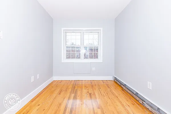 Rented by MySpaceNYC | media 11