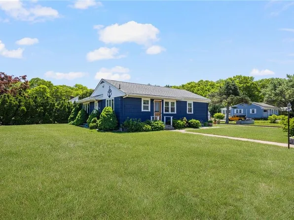 35 Post Rd, Westerly, RI 02891