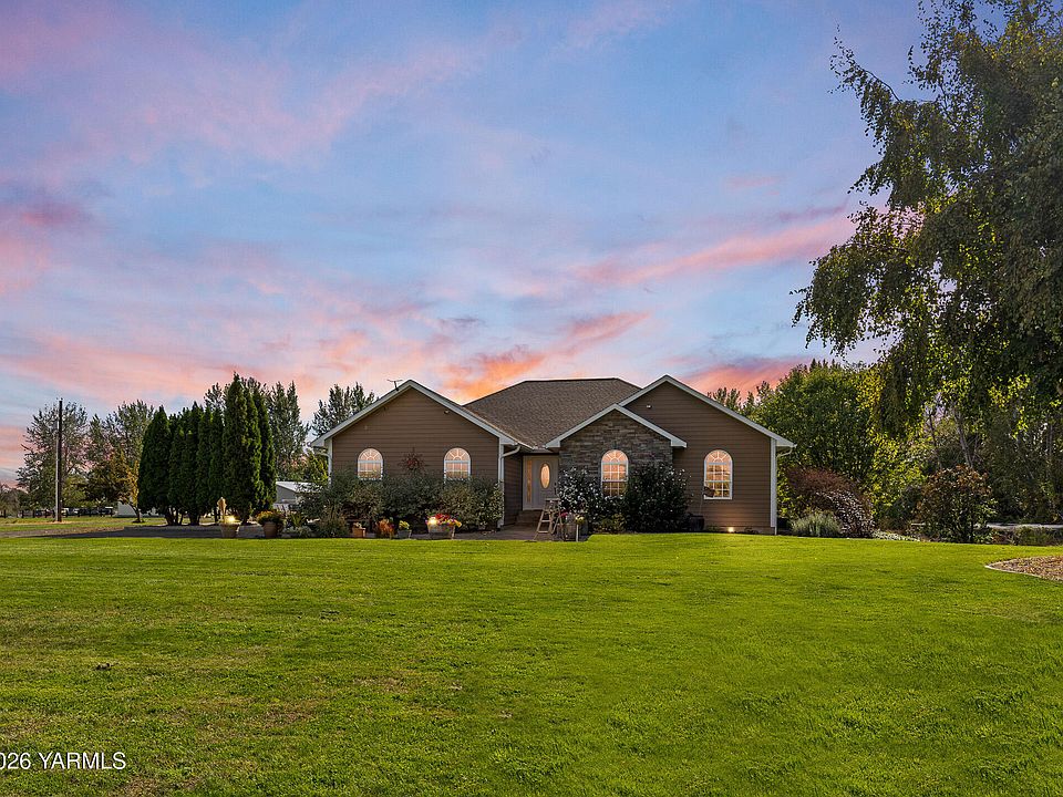 1st image of 3400 Naches Tieton Rd
